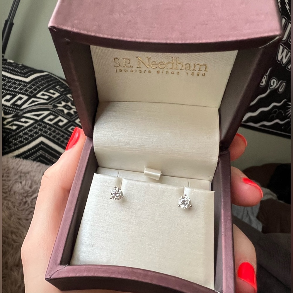 0.5 ct Diamond earrings